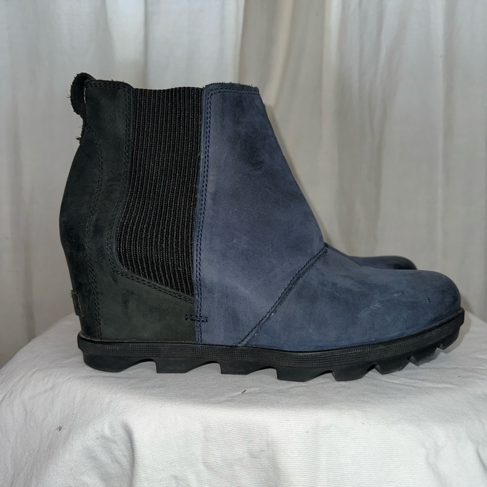 Sorel NL3022 Joan of Arctic Wedge II Women’s Blue Leather Booties Boots Size 9